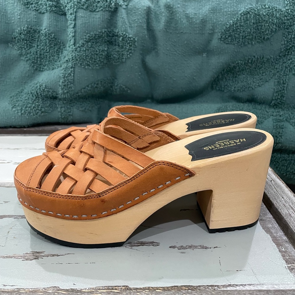 Swedish hasbeens clog
